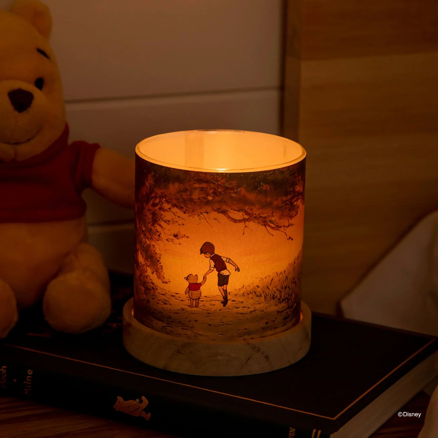 Short Story - Disney Winnie The Pooh Mini Glass Lantern Christopher Robin