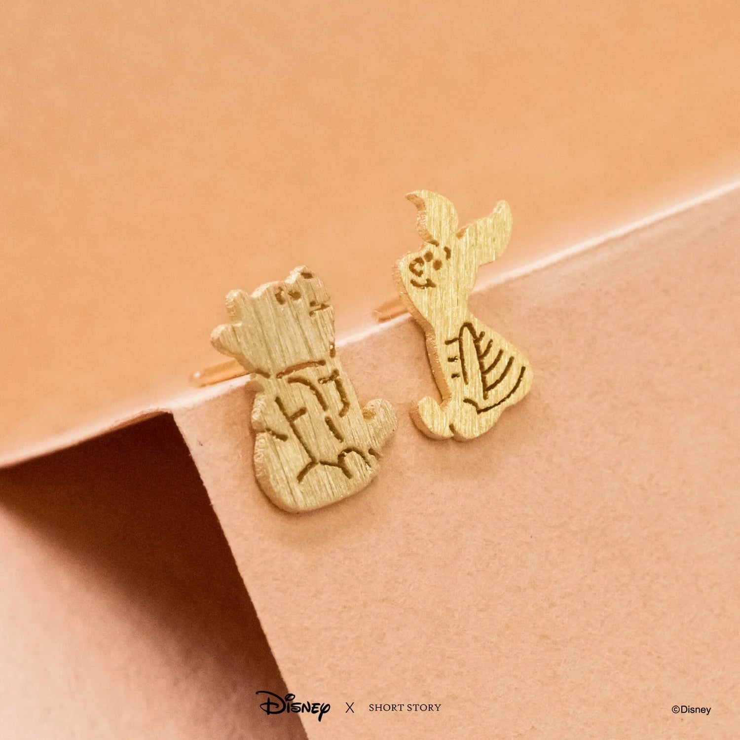 Short Story - Disney Winnie The Pooh Earring Pooh and Piglet Gold