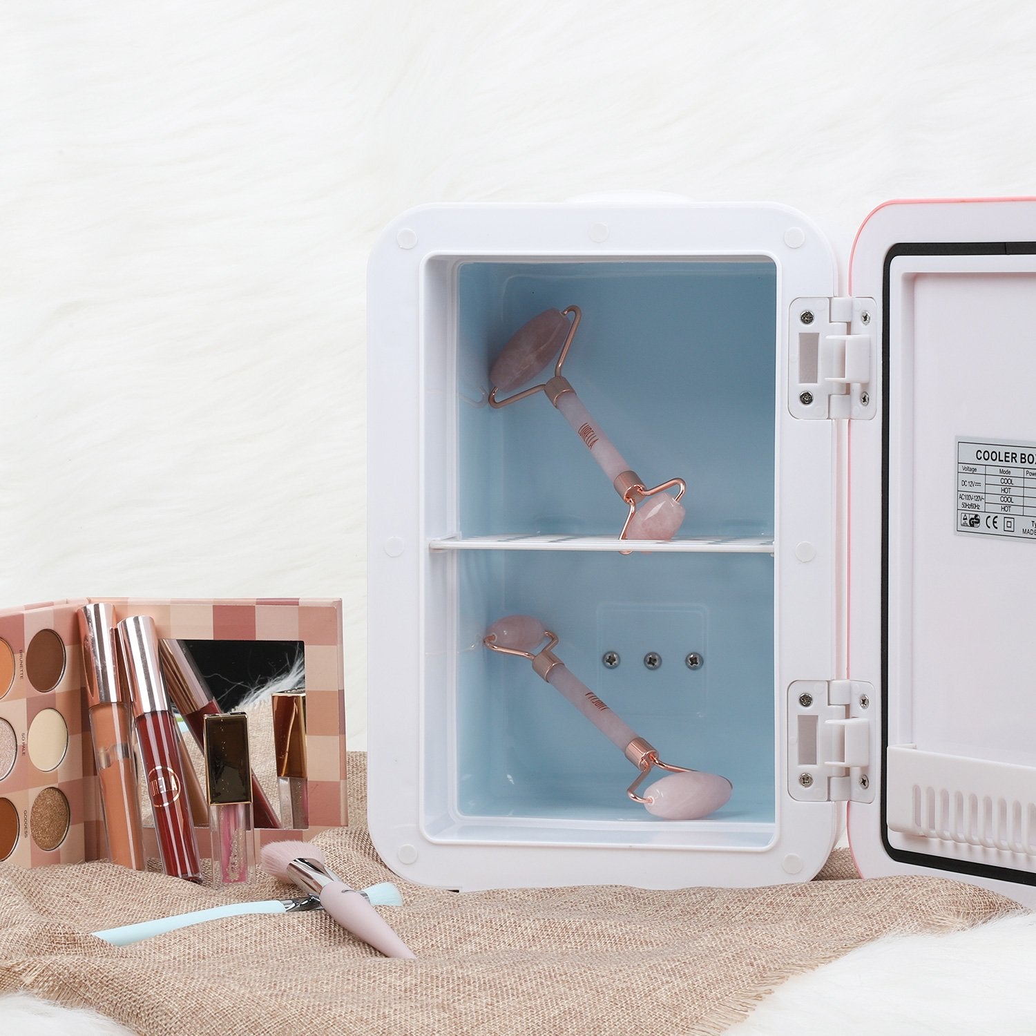 Lurella Cosmetics - Thermoelectric Cosmetic Fridge Pink