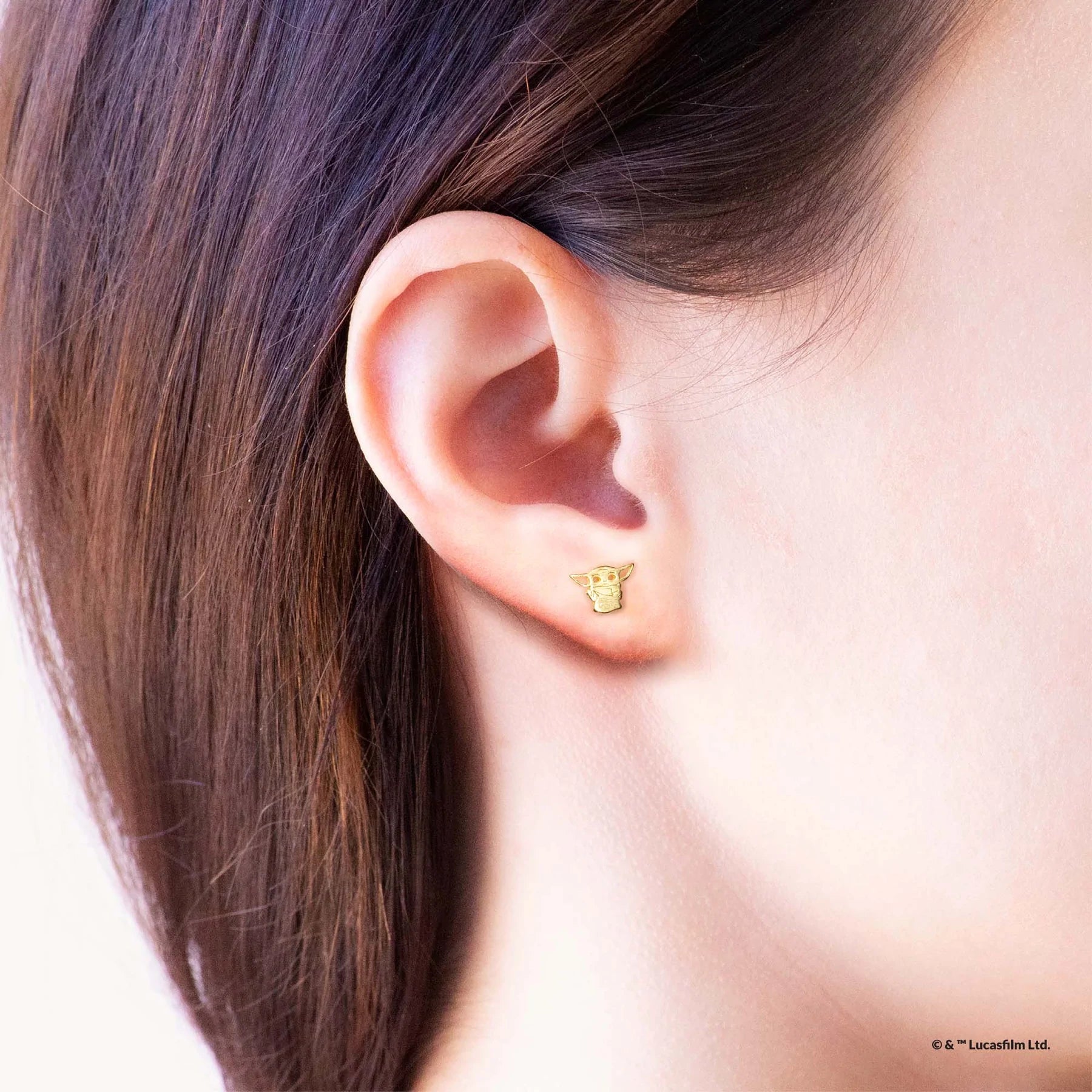 Short Story - Star Wars Earring Grogu Gold