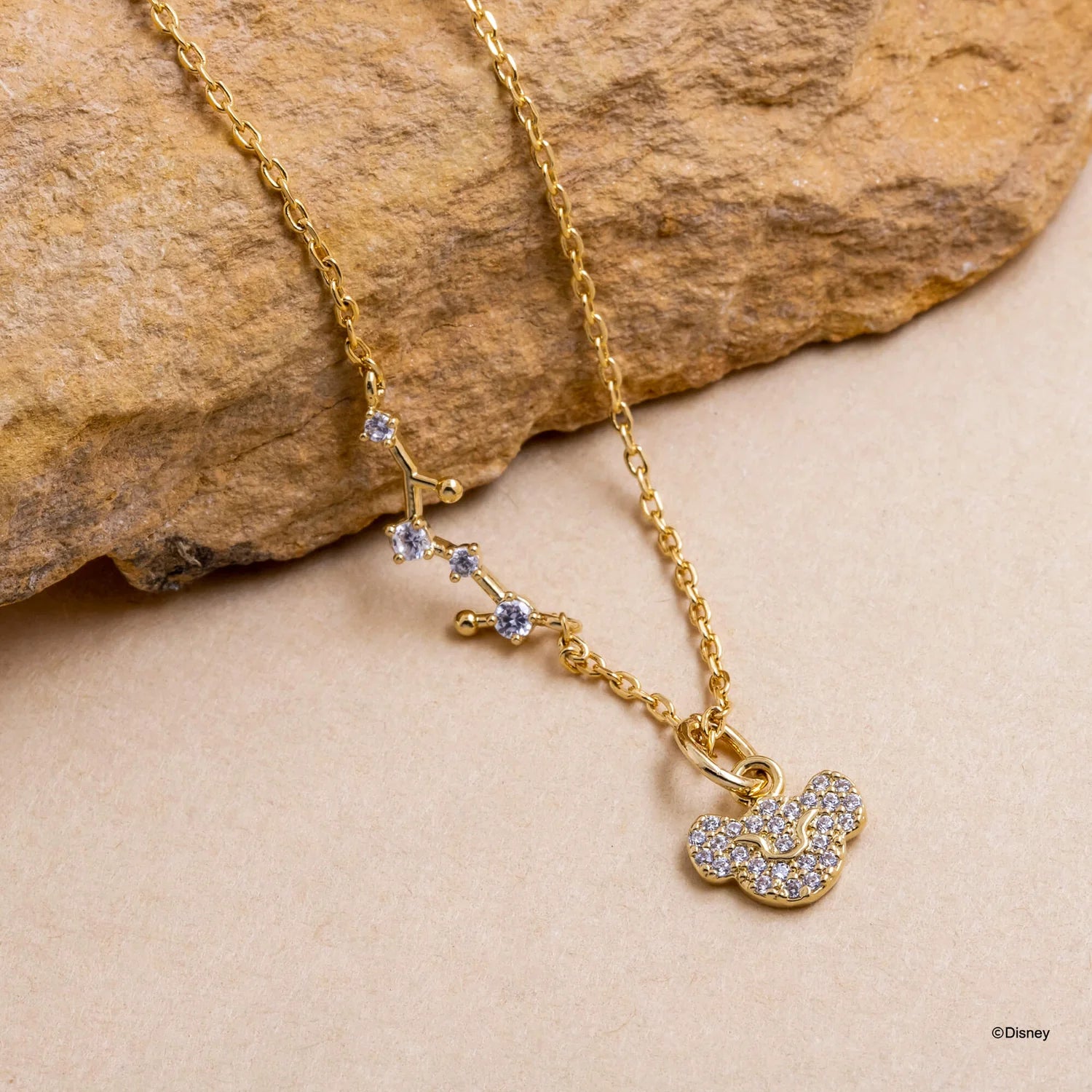 Short Story - The Lion King Necklace Diamante Simba Face Gold