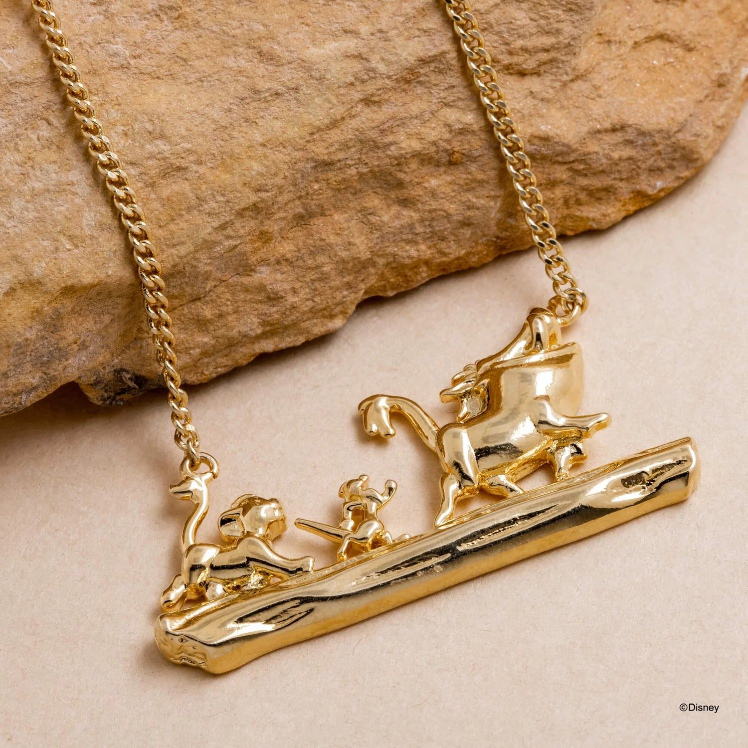 Short Story - The Lion King Necklace Diamante No Worries Gold